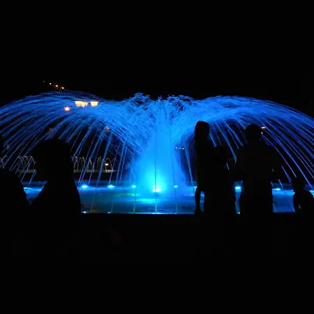 With Swimming Pool - Beahost Bibione