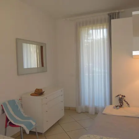 Appartement With Swimming Pool - Beahost *